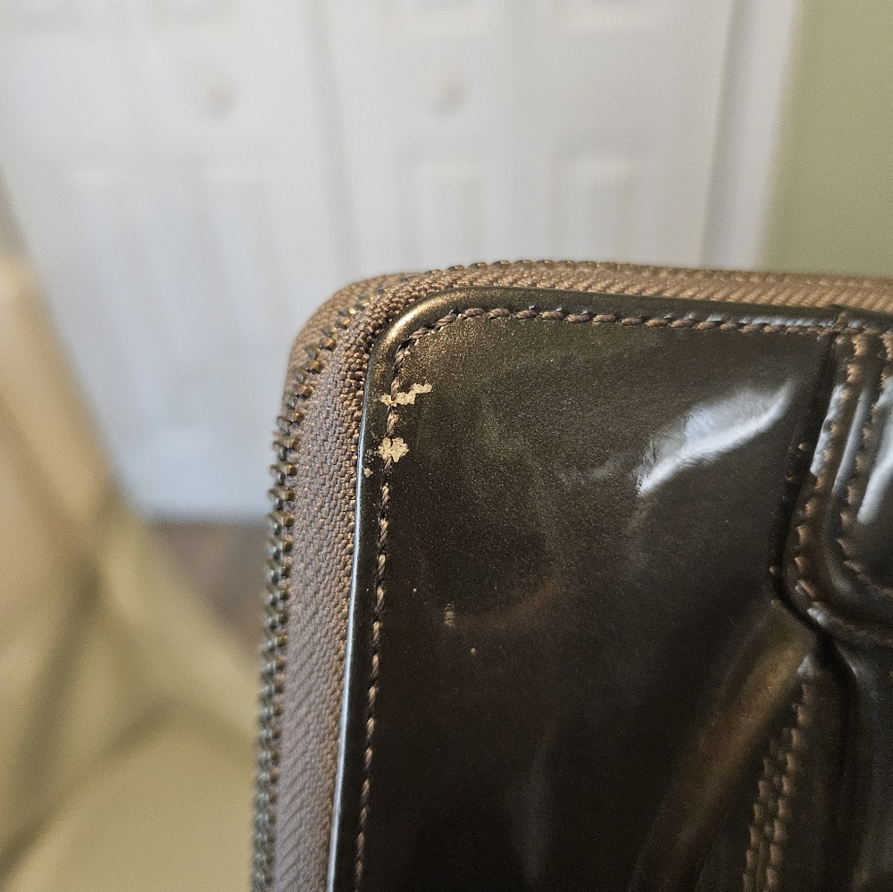 Coach Metallic Wallet - Picture 6 of 8